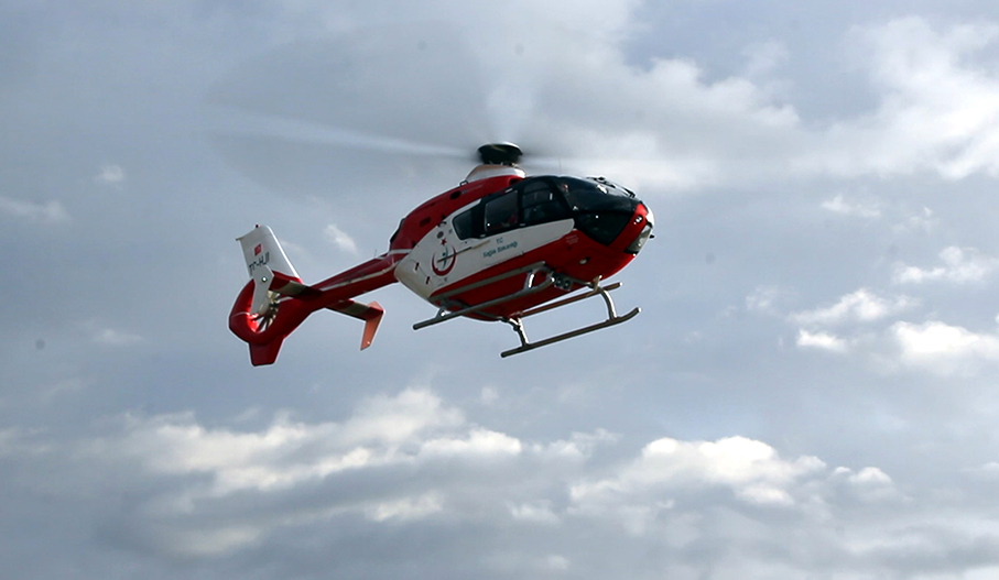 Beypazarı'ndaki hasta, ambulans helikopterle Şehir Hastanesine nakledildi