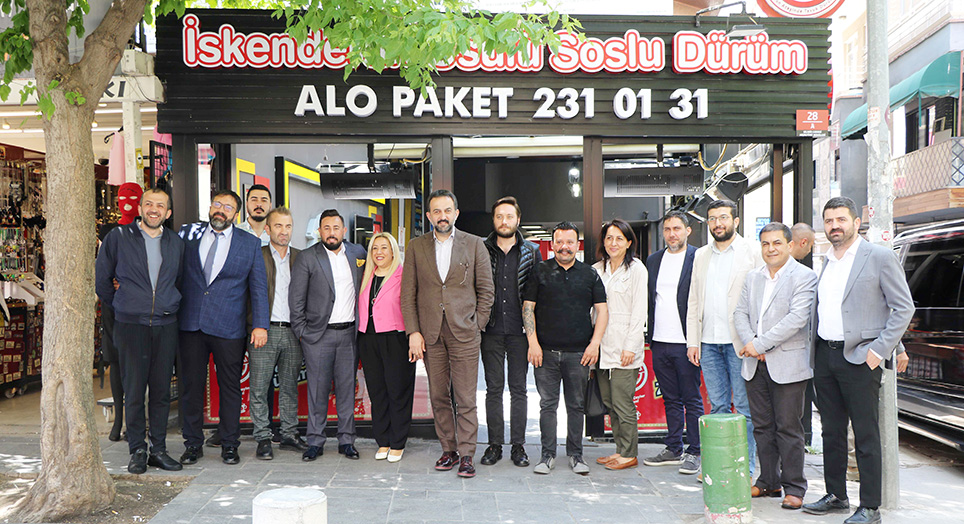 ATO Başkan Yardımcısı Halil İbrahim Yılmaz'dan Konur Sokak ziyareti