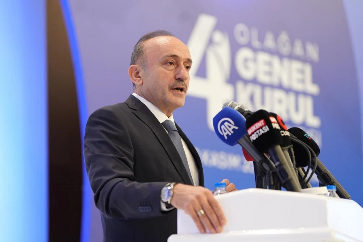 600 bin kamu iş&ccedil;isi i&ccedil;in toplu s&ouml;zleşme &ccedil;ağrısı: Devlet Sert&rsquo;ten Bakan Işıkhan&rsquo;a kritik talep