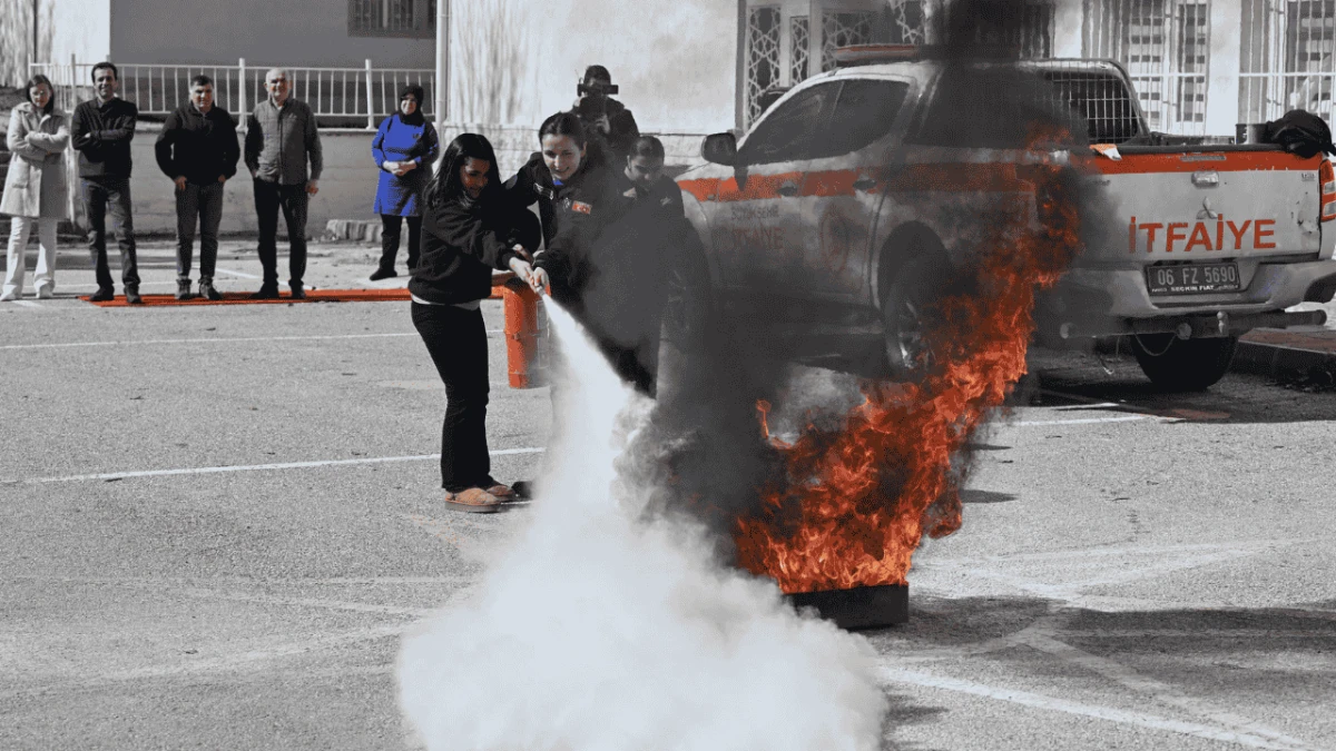 ABB&rsquo;den Deprem Haftası&rsquo;nda &ouml;ğrencilere afet farkındalık eğitimi ve tatbikat