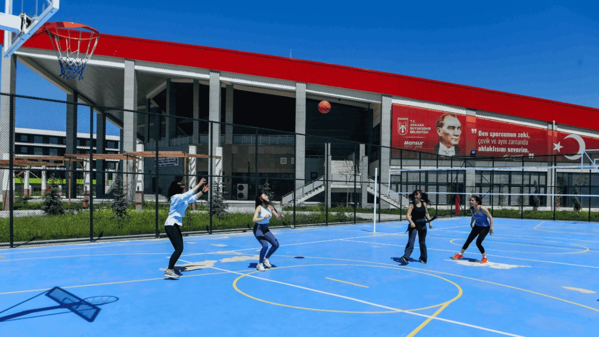 Ankara Büyükşehir Belediyesi'nden Sincan'a sportif tesis