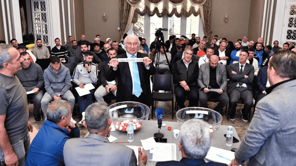 Ankara Kent Konseyi'nde kura heyecanı yaşandı