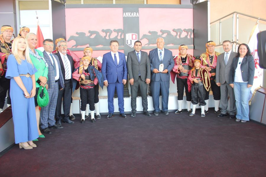 Ankara Kulübü Koşusu'nu Malkoçhan kazandı