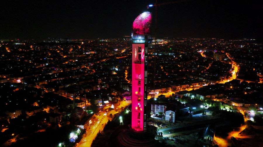 Atatürk Ankara Cumhuriyet Kulesi’nde 100. Yıla Özel Muhteşem Işıklandırma