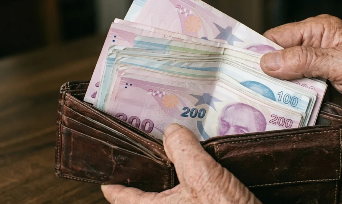Emekli temmuz zammı belli oldu mu? Memur maaşı ne oldu? İşte yeni maaşlar!