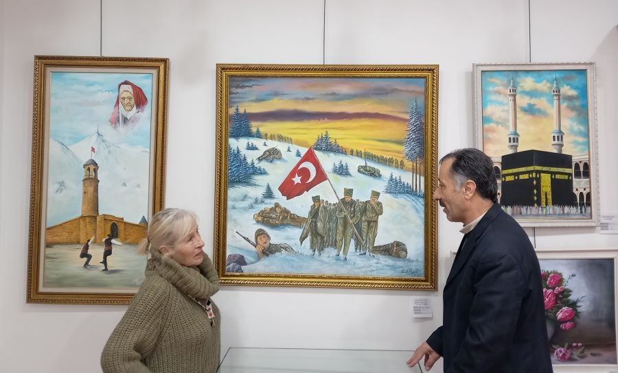 Erzurumlu Ressam Fesih Özyurt Ankara'da ilk sergisini açtı