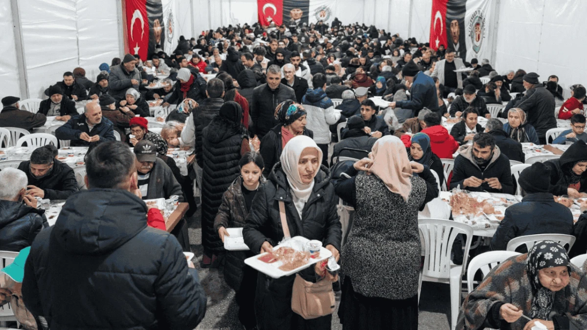 Etimesgut&rsquo;ta ramazan sofraları birlik i&ccedil;in kuruluyor