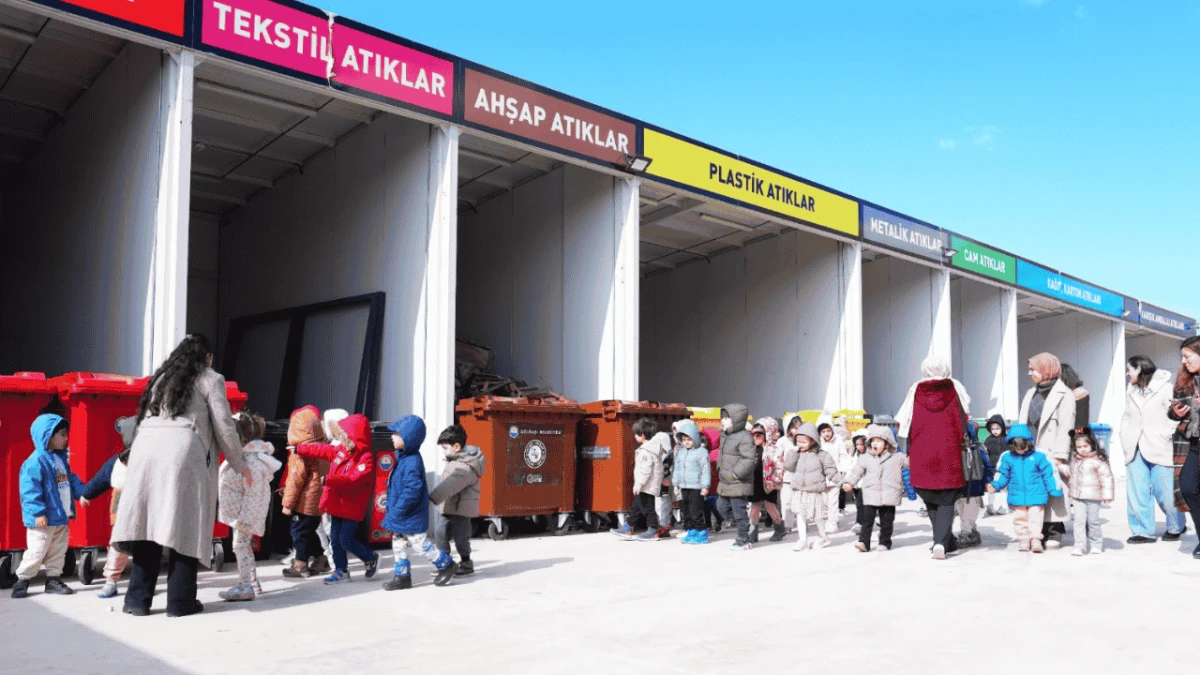 G&ouml;lbaşı&rsquo;nda &ccedil;evre bilinci k&uuml;&ccedil;&uuml;k yaşta başlıyor