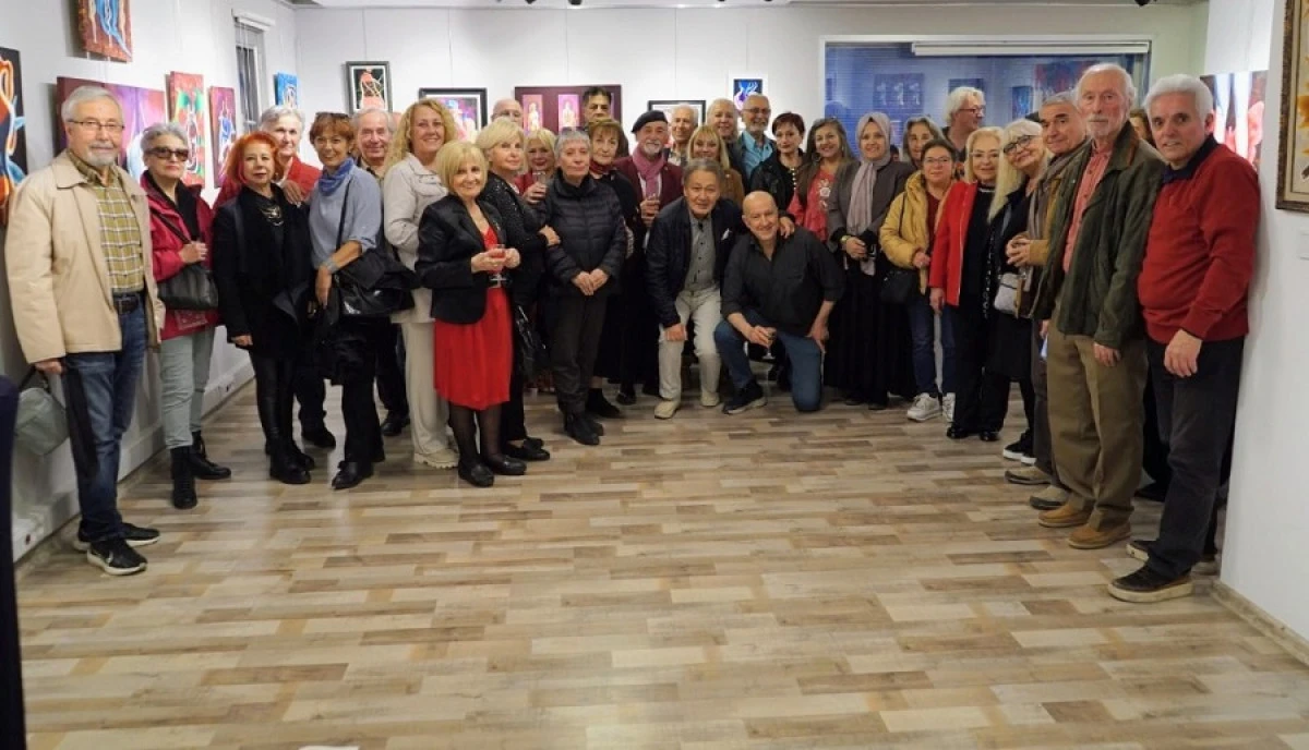 ''İki İmgeli Akrilik Resimler'' Sergisi Sanatseverlerle Buluştu