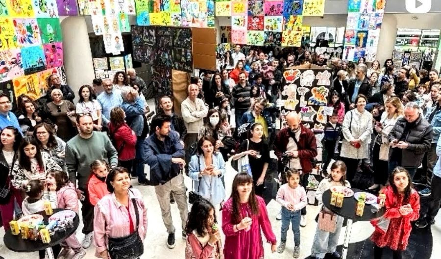 Mustafa Ayaz Müzesi'nde 12. Yıl Çocuk Ressamlar Sergisi Açıldı