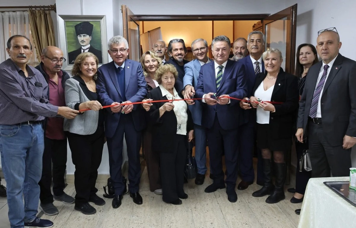 ''On Kasım Atatürk'ü Anma'' Karma Resim Sergisi Ankara Konağı Başkent Salonu'nda Gerçekleşti