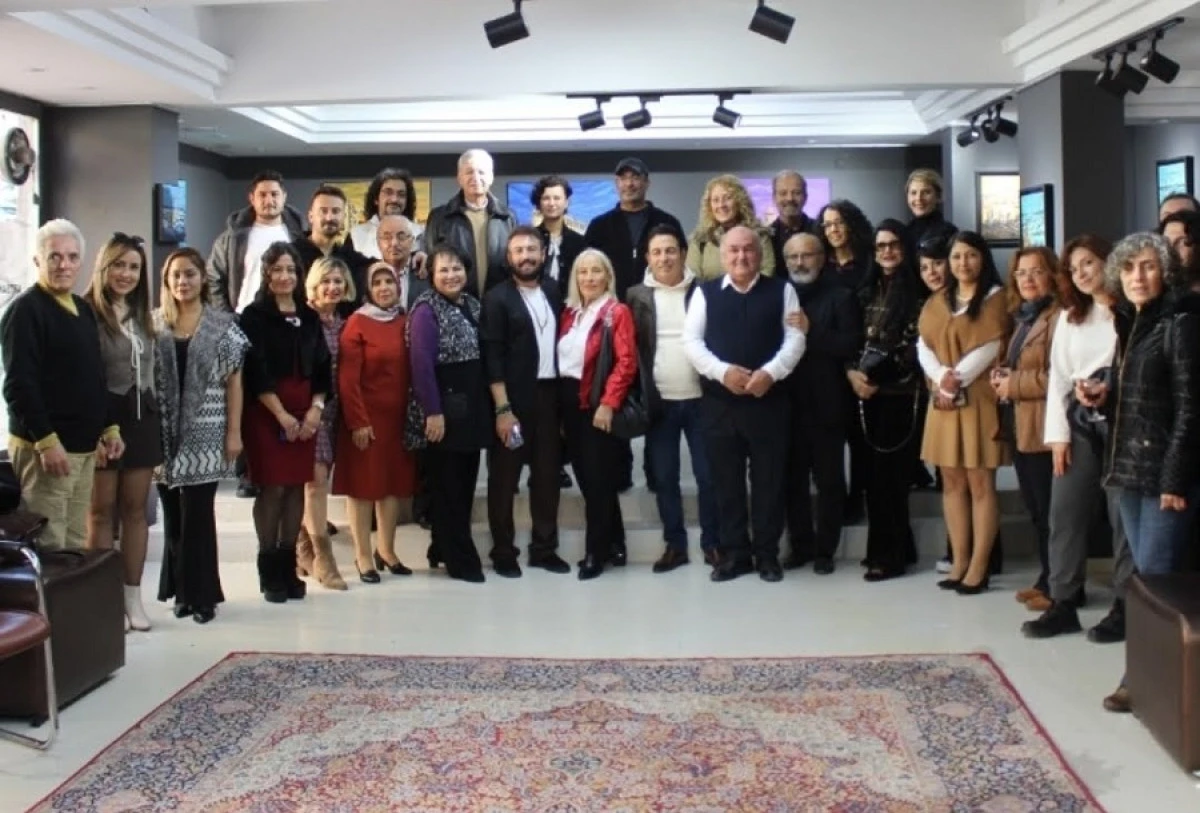 Ressam Serdar Öztürk'ün 3. Kişisel Sergisi ''Düşsel Antik Kentler'' Artsan Art'ta