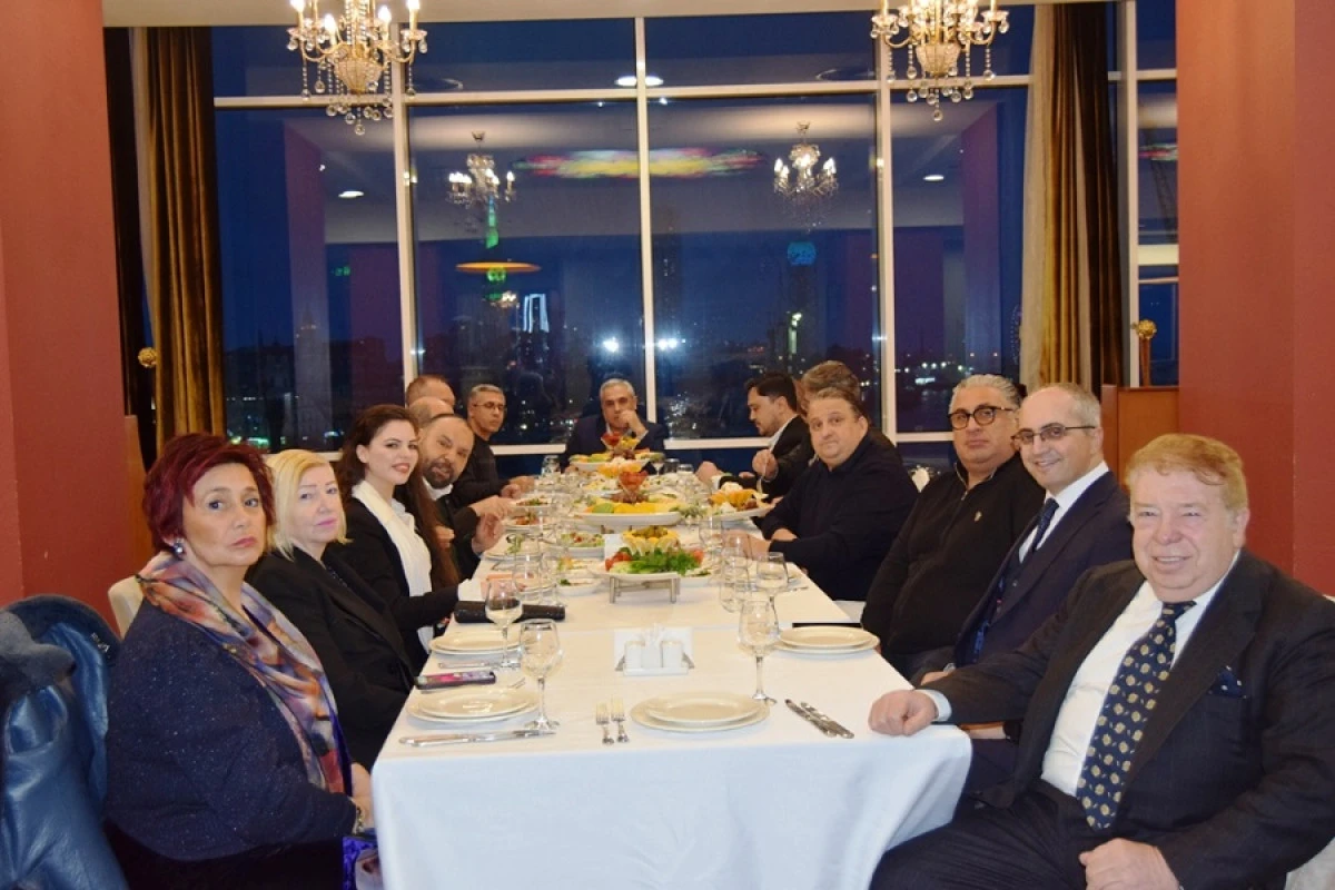 Tarihi zirve: Liderler Batum&rsquo;da diplomasi ve yatırım k&ouml;pr&uuml;s&uuml; kurdu