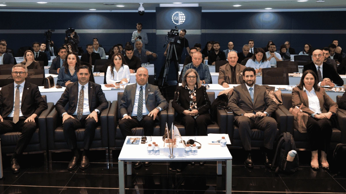 Türkiye ile Portekiz Ankara Sanayi Odası'nda ticari yatırımları konuştu