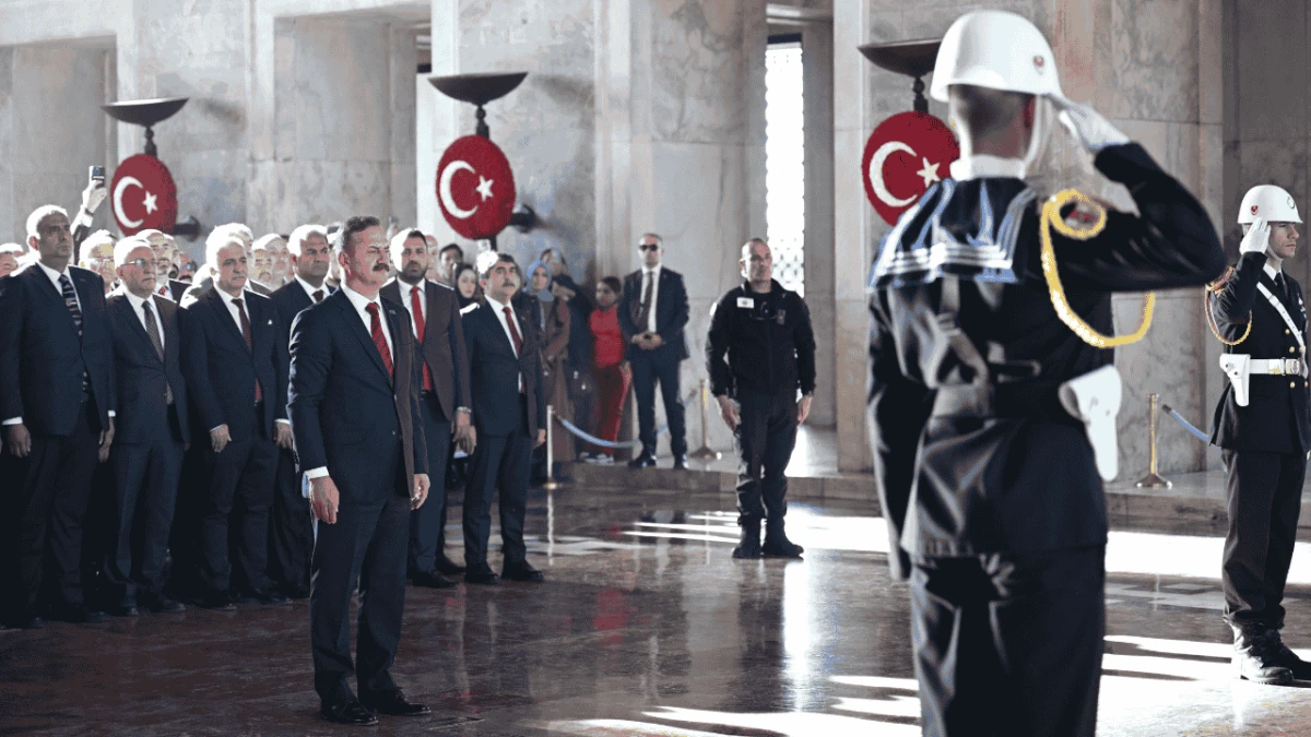 Yavuz Ağıralioğlu’ndan 10 Kasım mesajı: Emaneti aynı inançla taşımaya mecburuz!