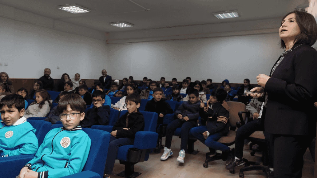 Yenimahalle Belediyesi'nden öğrencilere sağlıklı eğitim