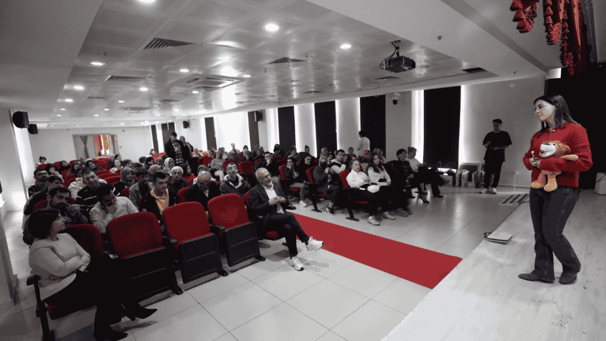 Yenimahalle’de engelli bireylere ağız ve diş sağlığı anlatıldı